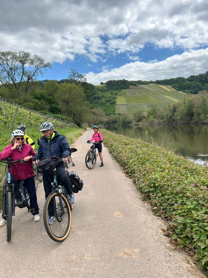 Frühlingserwachen an der Mosel: Reinhards Radtouren startet Saison 2026